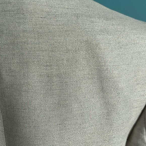 The Limited Off White with Gray Metallic Thread Blazer Size 8. Lined Ex Cond - Picture 2 of 9